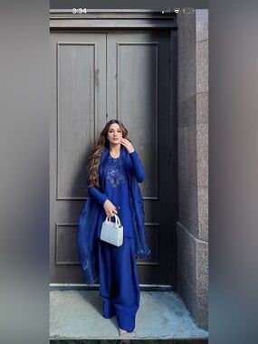 Elegant Royal Blue Embroidered Pakistani Dress